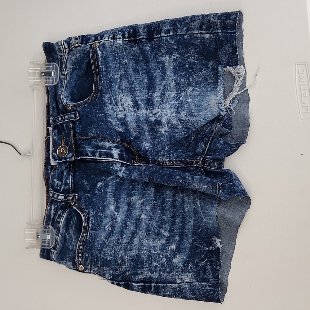 Celebrity Ace Shorts Jeans cut off shorts size 9/10 denim junior Acid juniors